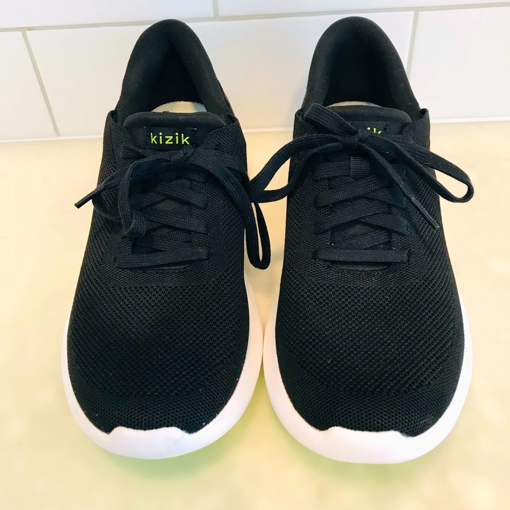 Kizik Hands Free Sneakers